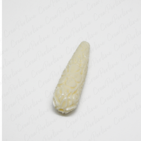 Perla Goccia  in resina intagliata rilievo fiori colore Bianco Antico 35x12mm
